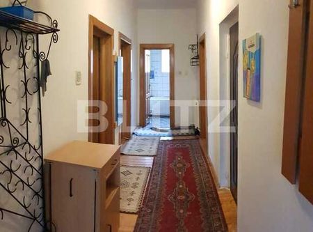 Sunt liber si caut noi chiriasi! 2 camere decomandate, 105 mp, zona P-ta Engels! - Fotografie 4