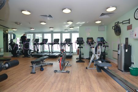 Flat, E14 3WB, London - Photo 4