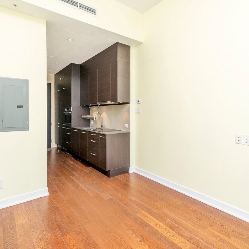 Appartement - 602-1155 Rue de la Montagne - Photo 1