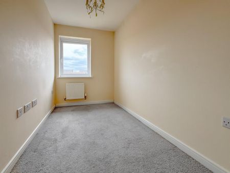 3 bedroom terraced house to rent - Photo 4