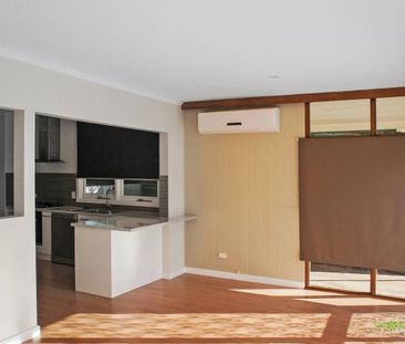 Stunning Home - Hospital Precinct - Photo 3