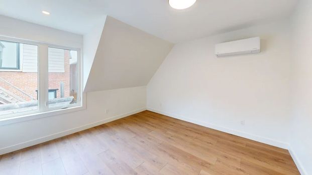 For Lease - 8 Boon Avenue Unit# Laneway, Toronto, Ontario - Photo 1