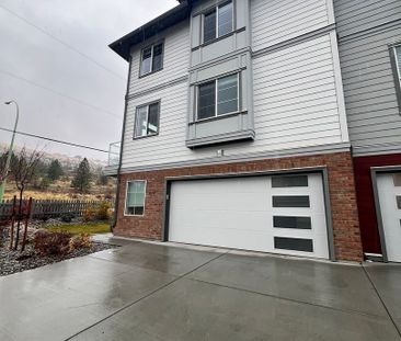 Spacious 3 Bedroom Townhouse with Fenced Yard in West Kelowna Avail... - Photo 3