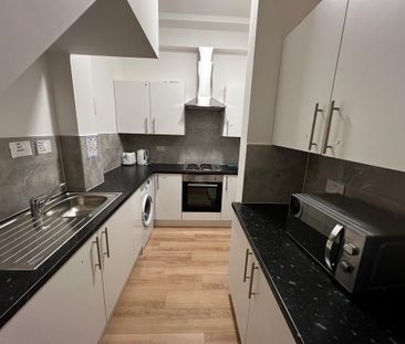 Studio Flat, Mitcham Lane, SW16 - Photo 6