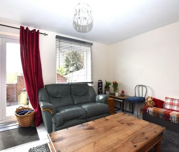 4 bedroom house share to rent - Photo 2