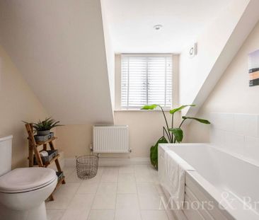 2 bedroom flat to rent - Photo 6