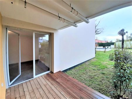 Location Appartement 1 pièce 28m² COLOMIERS 31770 - Photo 3