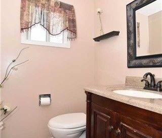 For Lease - 24 Charlton Crescent, Ajax, Ontario - Photo 2