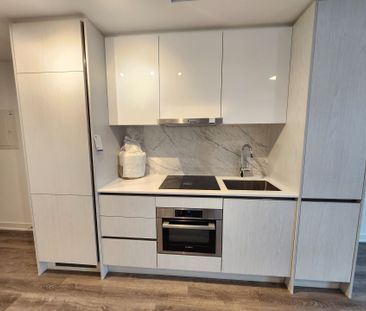 For Lease - 180 Front Street Unit# 3711, Toronto, Ontario - Photo 4