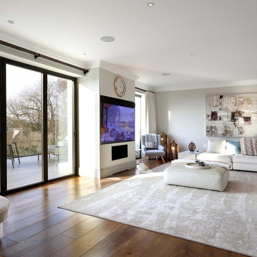 6 bedroom house to rent - Photo 1