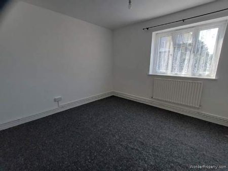 2 bedroom property to rent in London - Photo 5