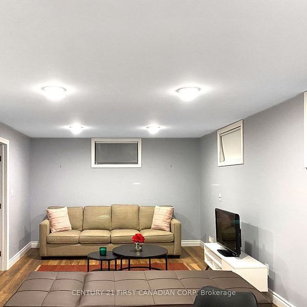For Lease - 330 GLENROSE Drive Unit# Basement, London South, Ontario - Photo 1
