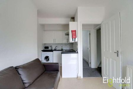 Milner Road, Brighton, BN2 - Photo 2