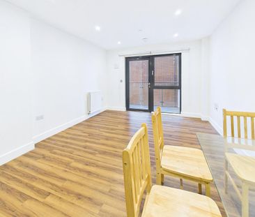 1 bedroom apartment to rent - Photo 3