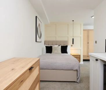Room 6, Lord Haddon Road, Property for rent - Photo 2