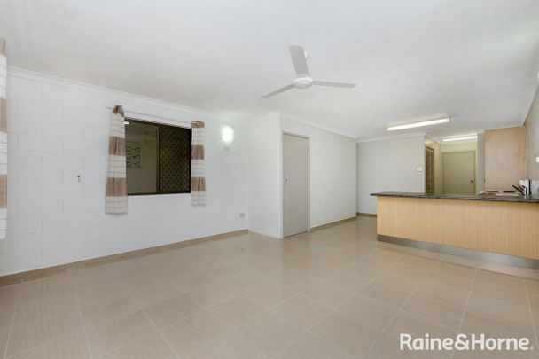 2 Bedroom Unit in Kirwan available soon - Photo 1