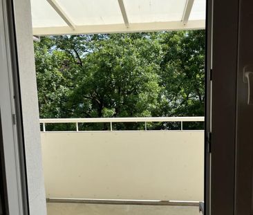 Schön ruhig gelegene Wohnung wird für Sie neu renoviert - Foto 1