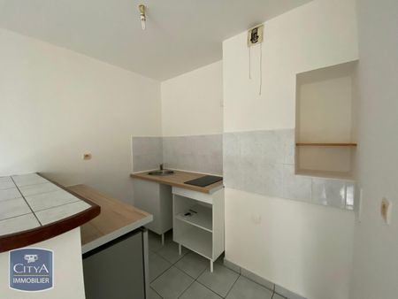 Location Appartement 2 pièces 35m² LA MONTAGNE 97417 - Photo 4