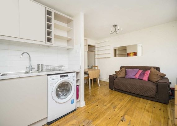 Burton Street - Photo 1