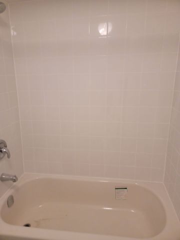 For Lease - 2 Orchard Heights Boulevard Unit# 206, Aurora, Ontario - Photo 4