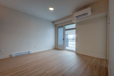 For Lease - 205-70 Vieux-Silo Road, Orleans - Cumberland and Area, Ontario - Photo 5