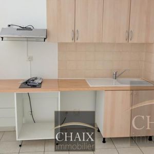 AUBAGNE T1/2 en rez-de-chaussée - Photo 2