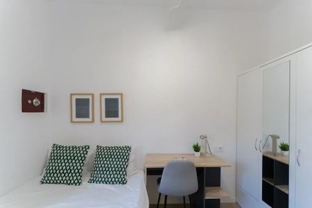 Calle del Conde de Aranda, Madrid, Community of Madrid 28001 - Photo 4