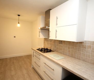 3 Bedroom Maisonette, Chester - Photo 6