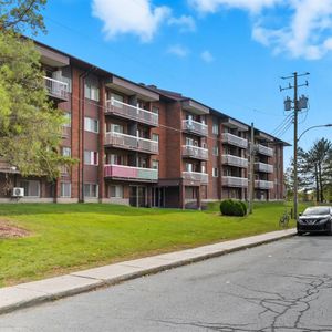 35 Rue Lafreniere (Gatineau) Super Appartement 4 1/2 - Photo 2