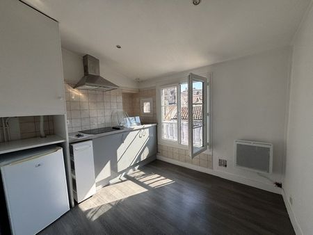 Location Appartement 1 pièce 34m² ANGOULEME 16000 - Photo 2