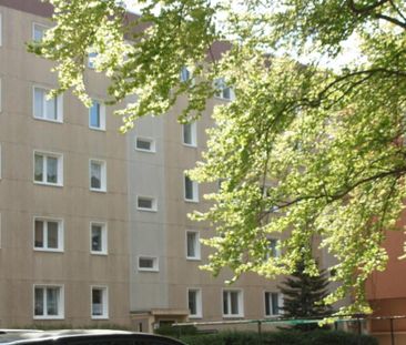 Gemütliche Drei Zimmer Wohnung mit Balkon - Photo 1