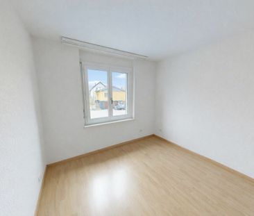ATTRACTIVE 4.5-ROOM APARTMENT WITH LARGE BALCONY - Photo 3
