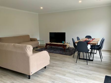 Point Cook - Photo 3