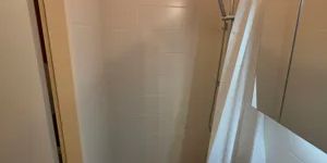 Gersthof - Ruhige, komplett möblierte Altbauwohnung - Foto 3