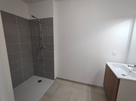 Location Appartement 2 pièces 39m² TOULOUSE 31100 - Photo 3