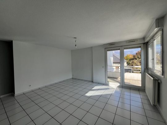 Location Appartement 2 pièces 47m² CHAMBERY 73000 - Photo 1