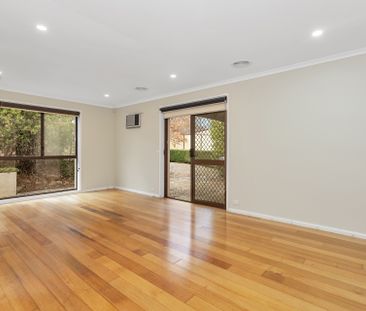 This home needs a new family - Photo 4