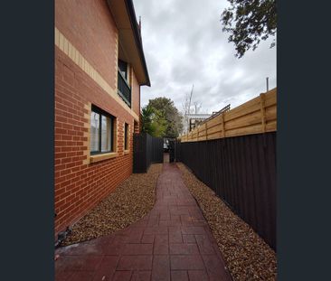 4/1021 Dandenong Road, Malvern East, Vic 3145 - Photo 4