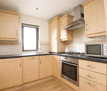 18 Castlehill Place, 607 Upper Newtownards Road, BELFAST, BT4 3LQ - Photo 6