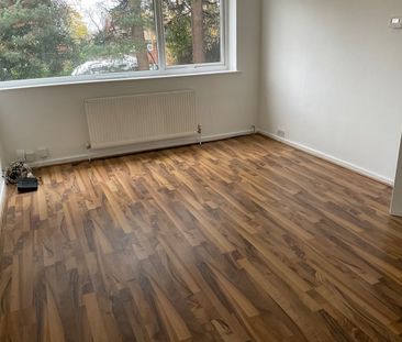 2 Bed Flat, Lane End Croft, LS17 - Photo 3