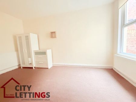 1 bedroom ground floor flat to rent - Photo 4