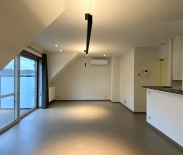 Appartement te huur - Foto 2