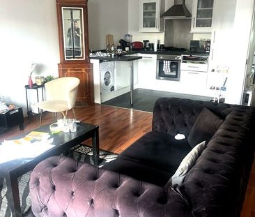 Room in a Shared Flat, Aura Court, M15 - Photo 2