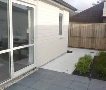 Modern Waterloo Living - Photo 5