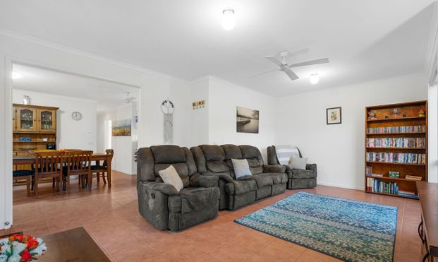 Family Home - Photo 1