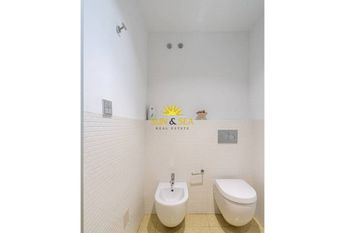 Long term rental, Luxury house with 5 bedrooms in Los Balcones - Los Altos del Edén, Torrevieja Alicante.