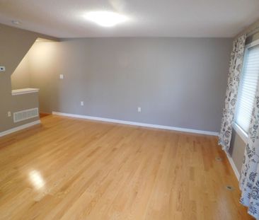 For Lease - 575 Speyer Circle, Milton, Ontario - Photo 2