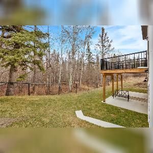 3 Bed 2.5 Bath The Hamptons West Edmonton Duplex Double Garage - Photo 4
