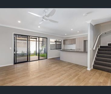 Modern & Convenient Apartment in Richlands Stylish, Central, and Re... - Photo 1