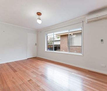 5/28 Lake Rd , BLACKBURN - Photo 2